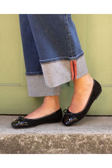 WIDE FIT CAPRICORN Black Soft Square Toe Cap Bow Ballerina