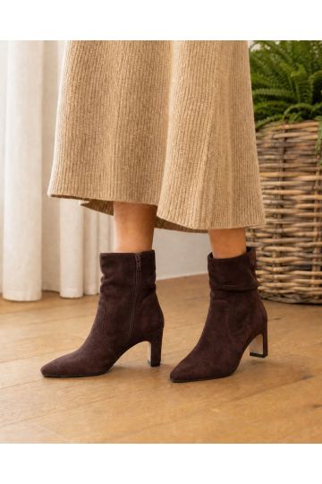 Kallie Brown Ruched Ankle Mid Slim Block Boot