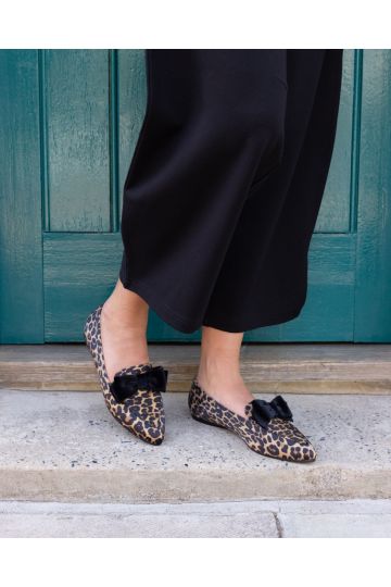 WIDE FIT COCO Leopard Bow Flat Point Shoe