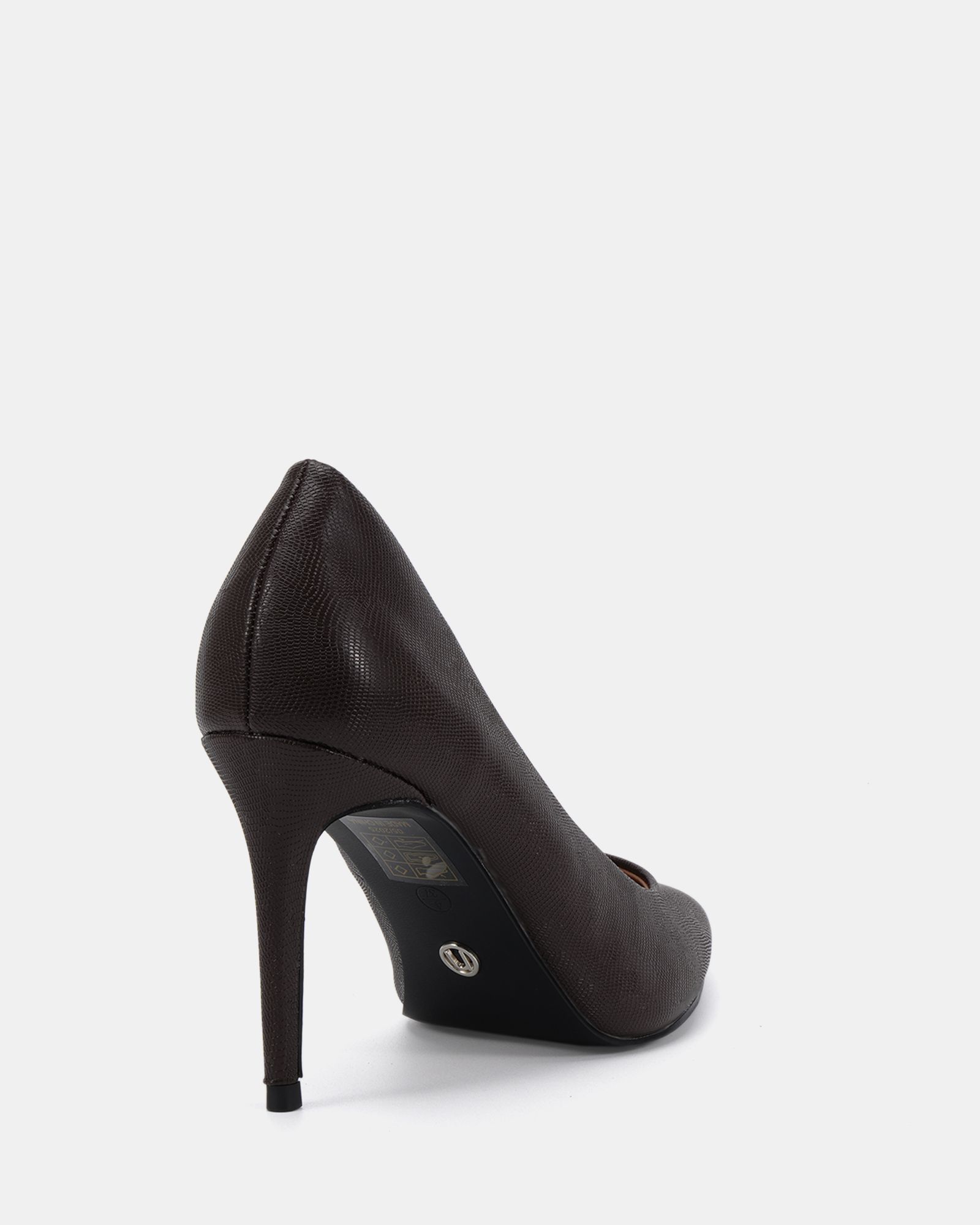 IMMACULATE Brown Point Court Shoe