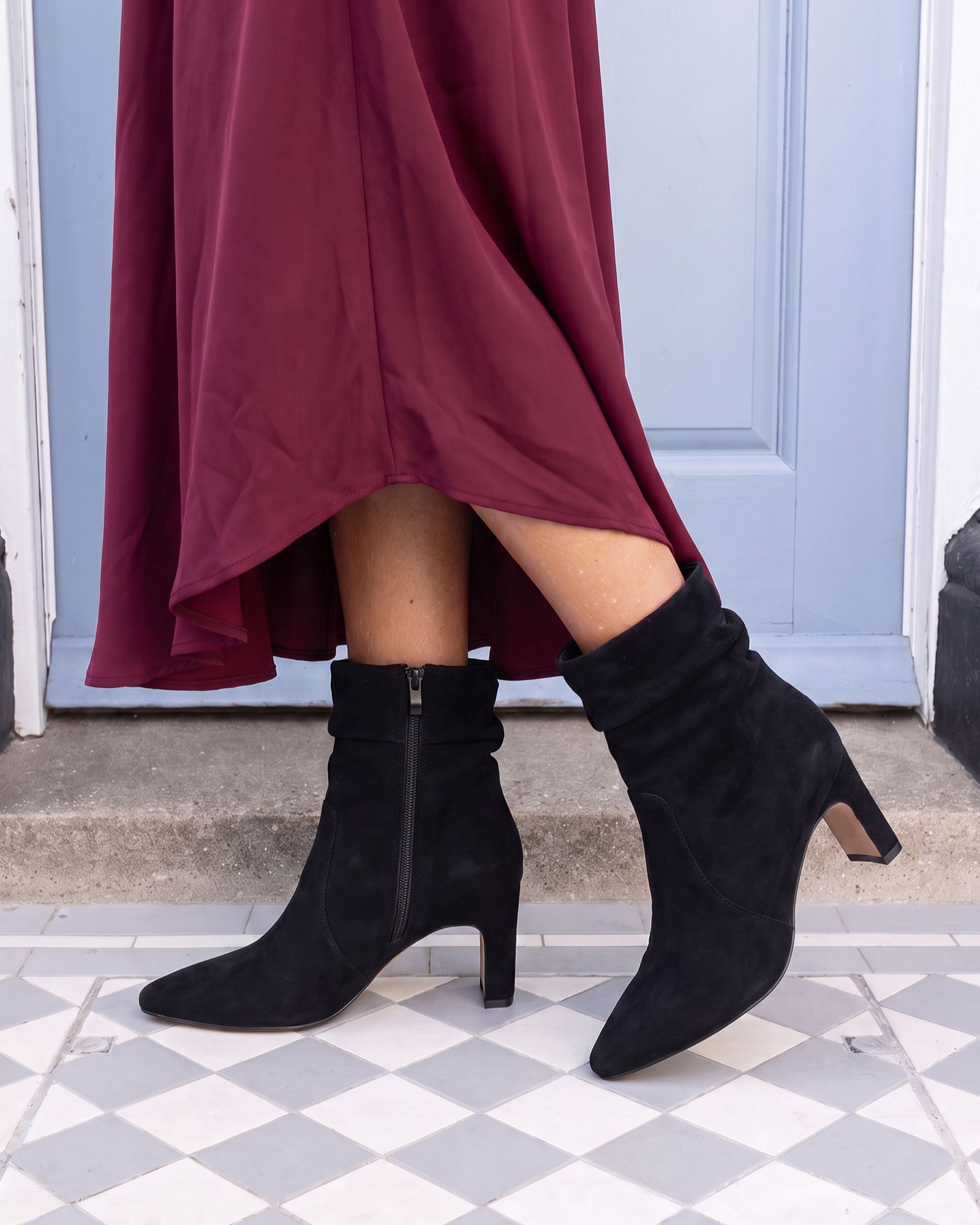 Wide Fit Kallie Black Ruched Ankle Mid Slim Block Boot